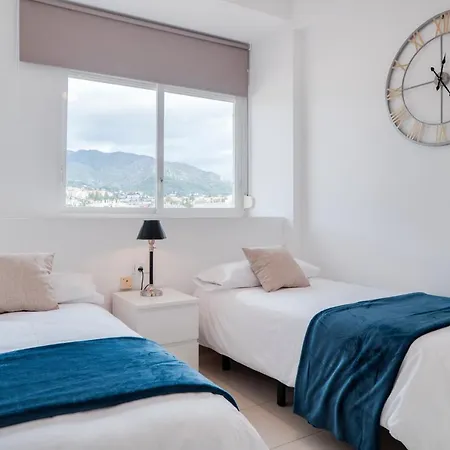 Skol Sea Views Apartment Marbella